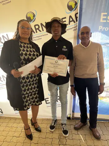EARN graduation ceremony, photo 41